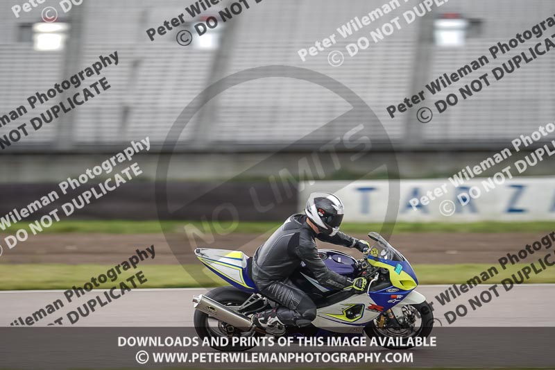Rockingham no limits trackday;enduro digital images;event digital images;eventdigitalimages;no limits trackdays;peter wileman photography;racing digital images;rockingham raceway northamptonshire;rockingham trackday photographs;trackday digital images;trackday photos
